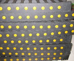 Xích nhựa công nghiệp